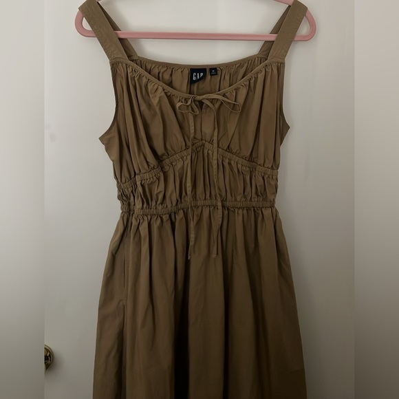 Gap Smocked Midi Dress - Picture 7 of 9